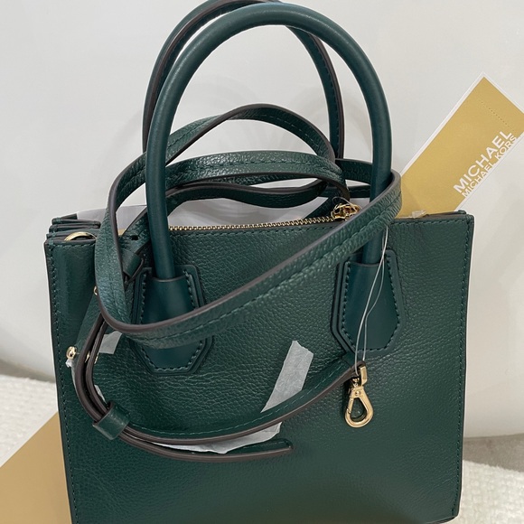 New MICHAEL KORS MERCERDK ATLANTIC
MD ACRDION MESSENGER LEATHER - Picture 5 of 12